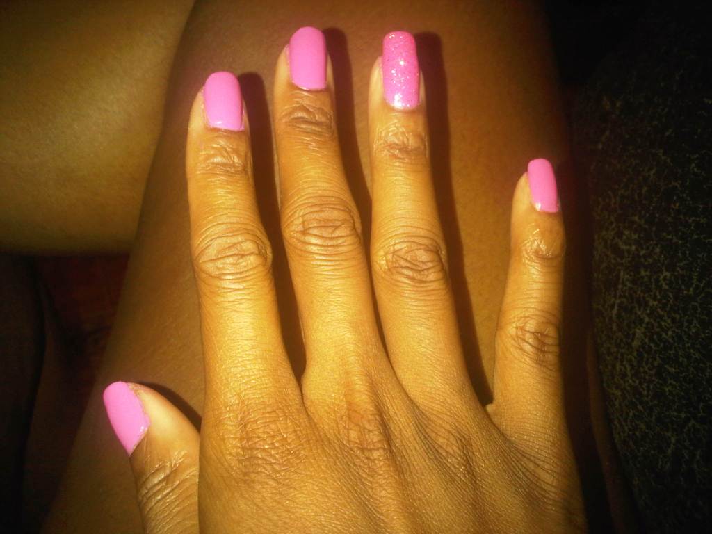 Nail Polish of the Week: ‘Pink Forever’ and ‘Pinky Glitter’ by Sinful&nbsp;Colors