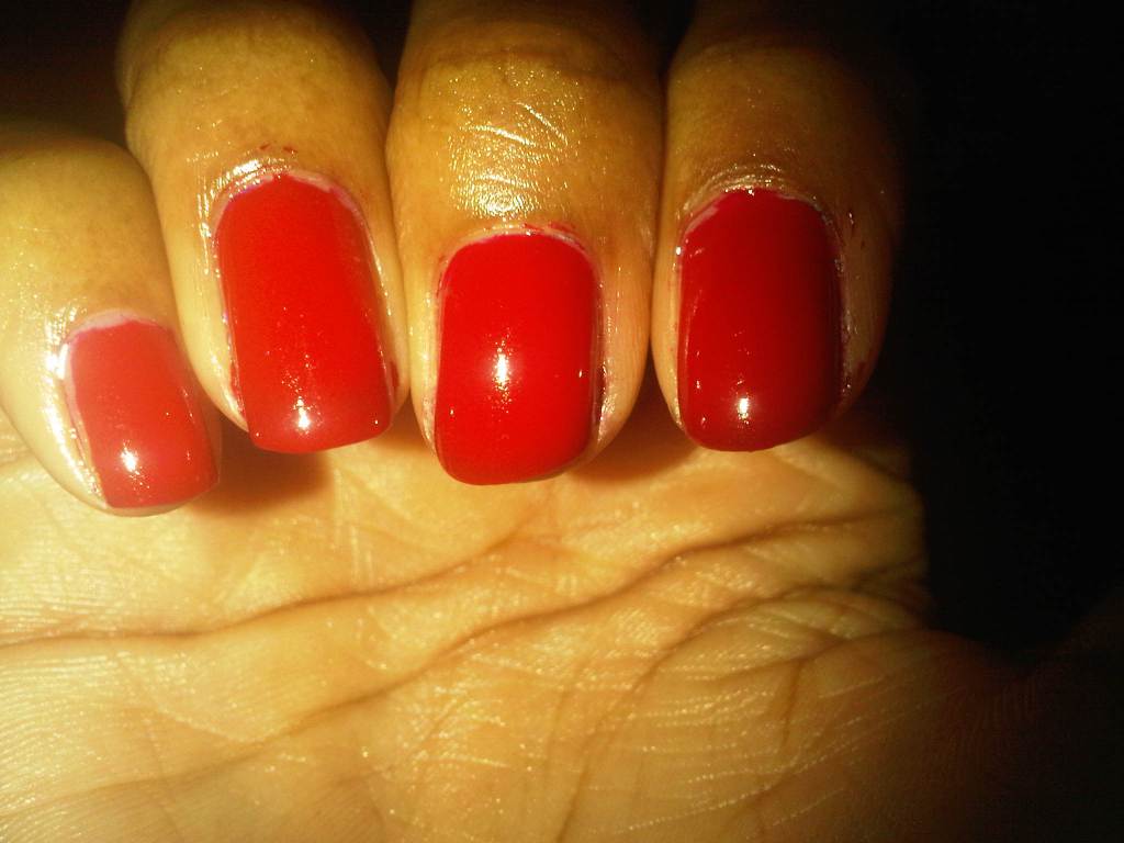 Nail Polish of the Week: ‘Ruby Ruby’ by Sinful Colors+ GIVEAWAY&nbsp;SIDENOTE